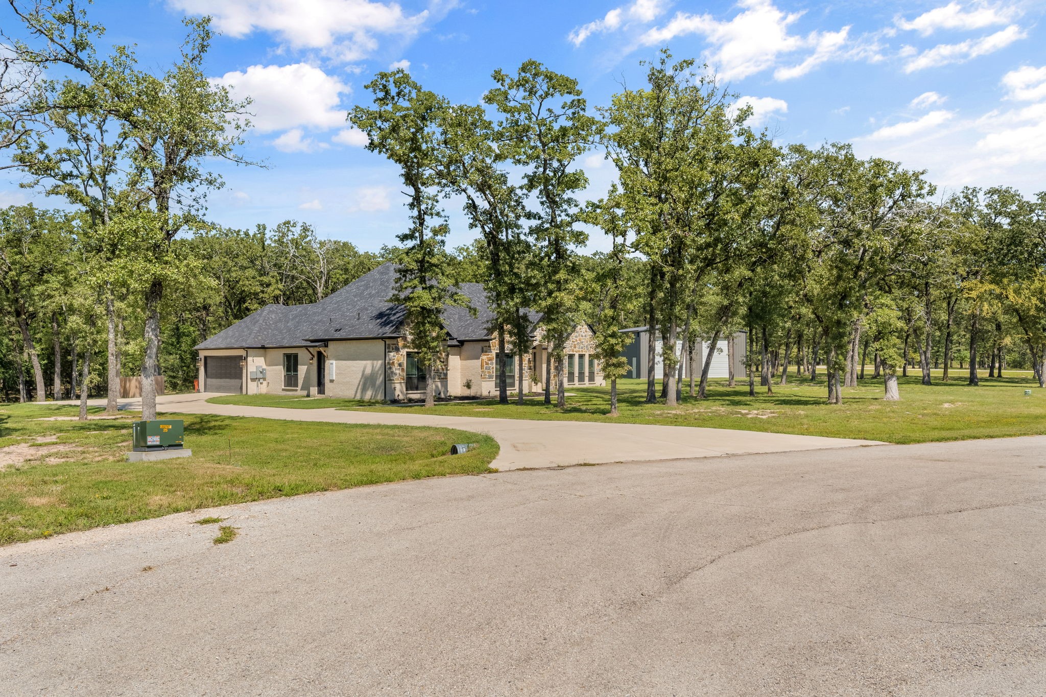 6707 Anchor Point Quinlan TX 75474