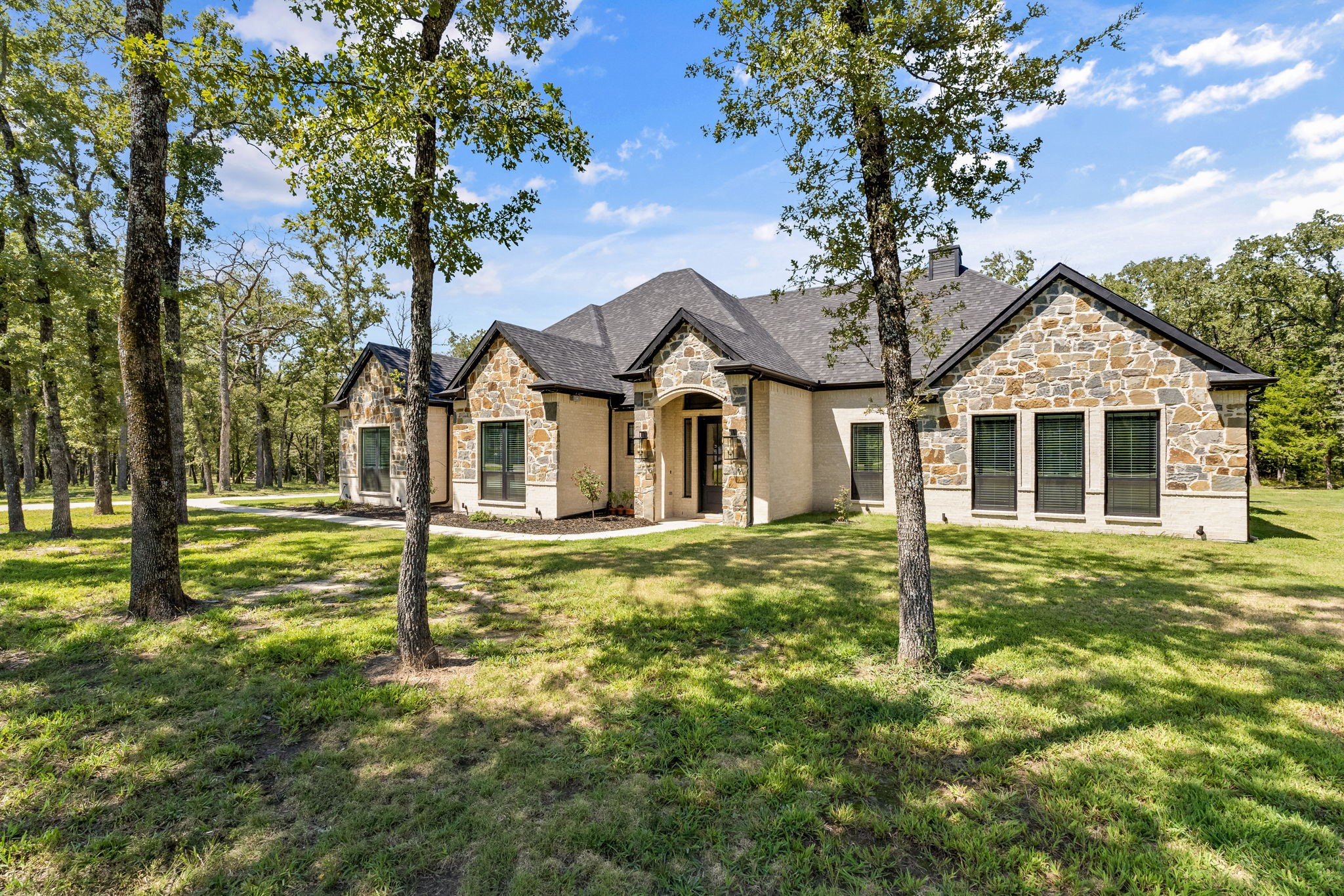 6707 Anchor Point Quinlan TX 75474
