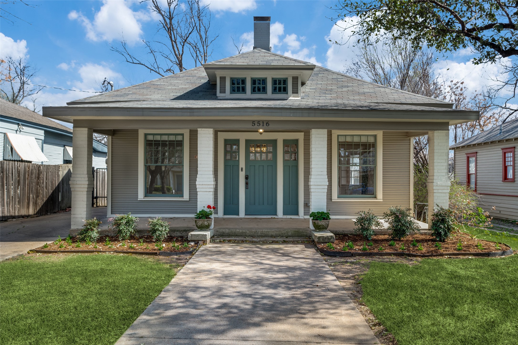 5516 Victor Street Dallas TX 75214
