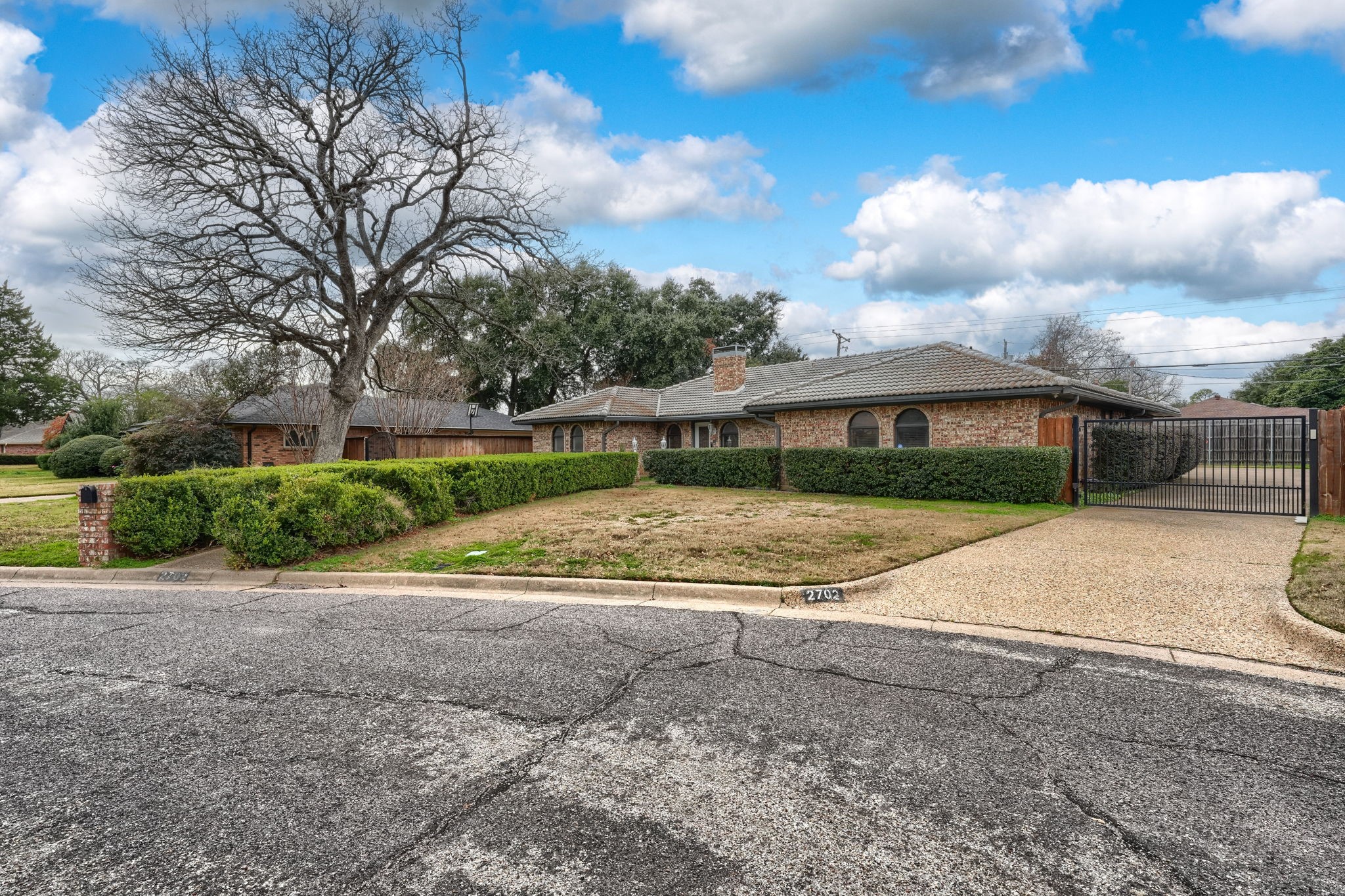 2702 Greenbrook Drive Arlington TX 76016