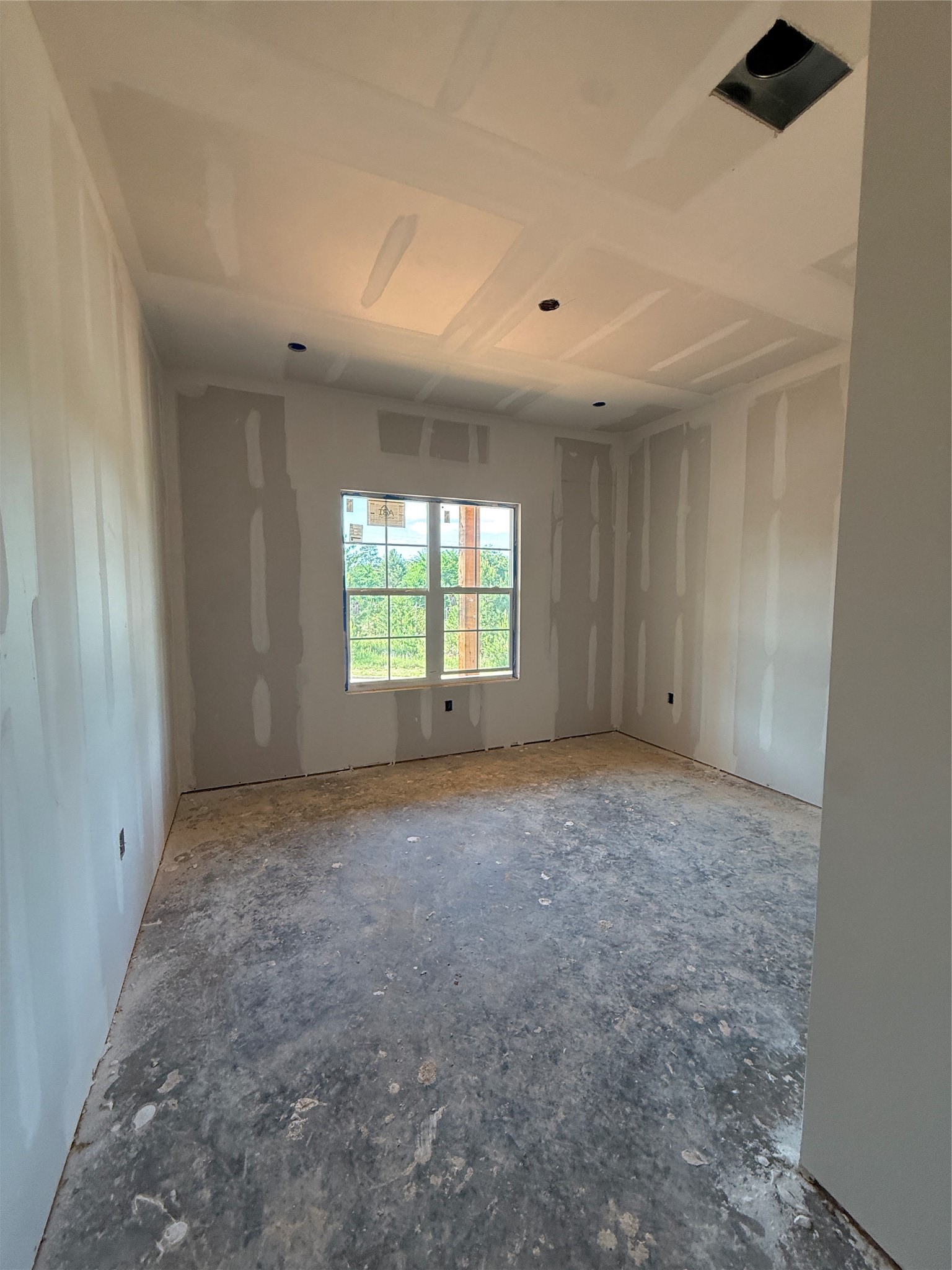 111 W Cupit Way Gladewater TX 75647