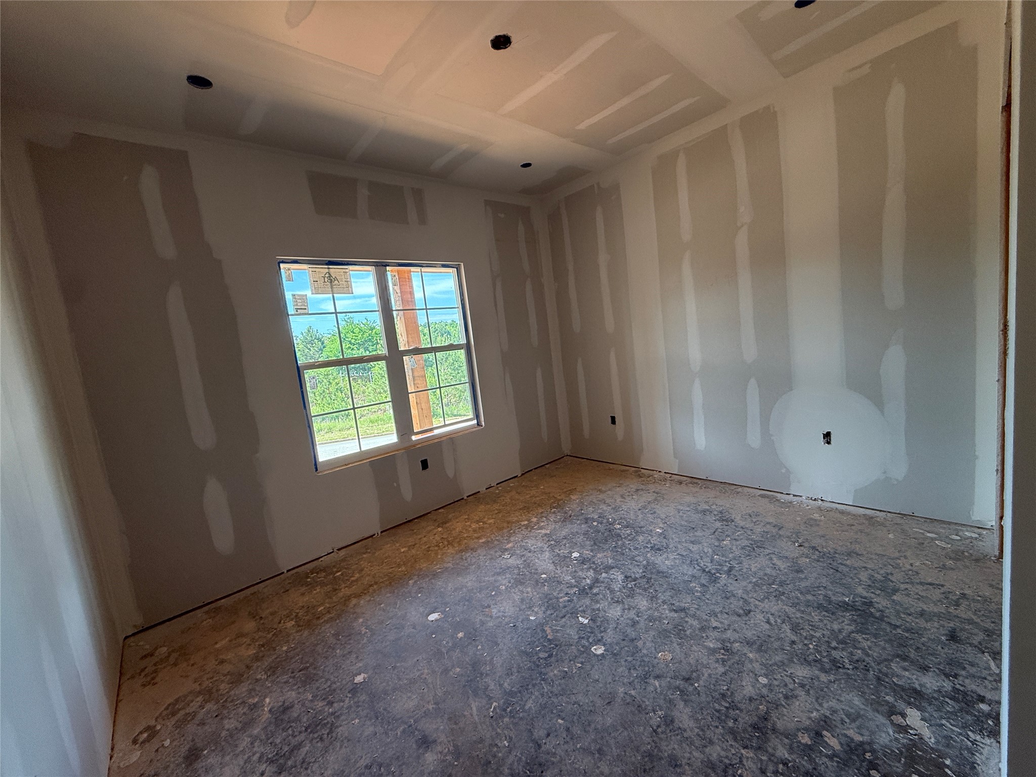 111 W Cupit Way Gladewater TX 75647