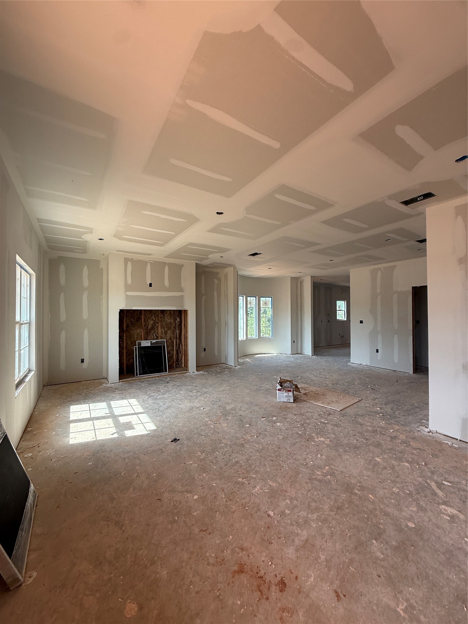111 W Cupit Way Gladewater TX 75647
