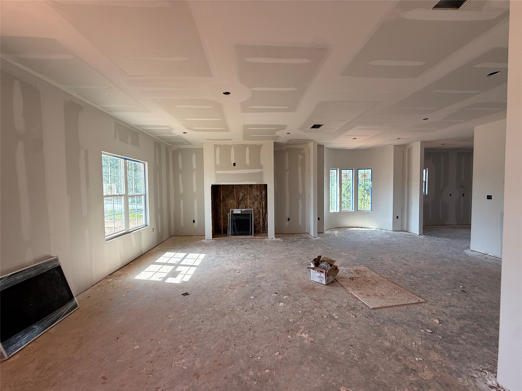 111 W Cupit Way Gladewater TX 75647