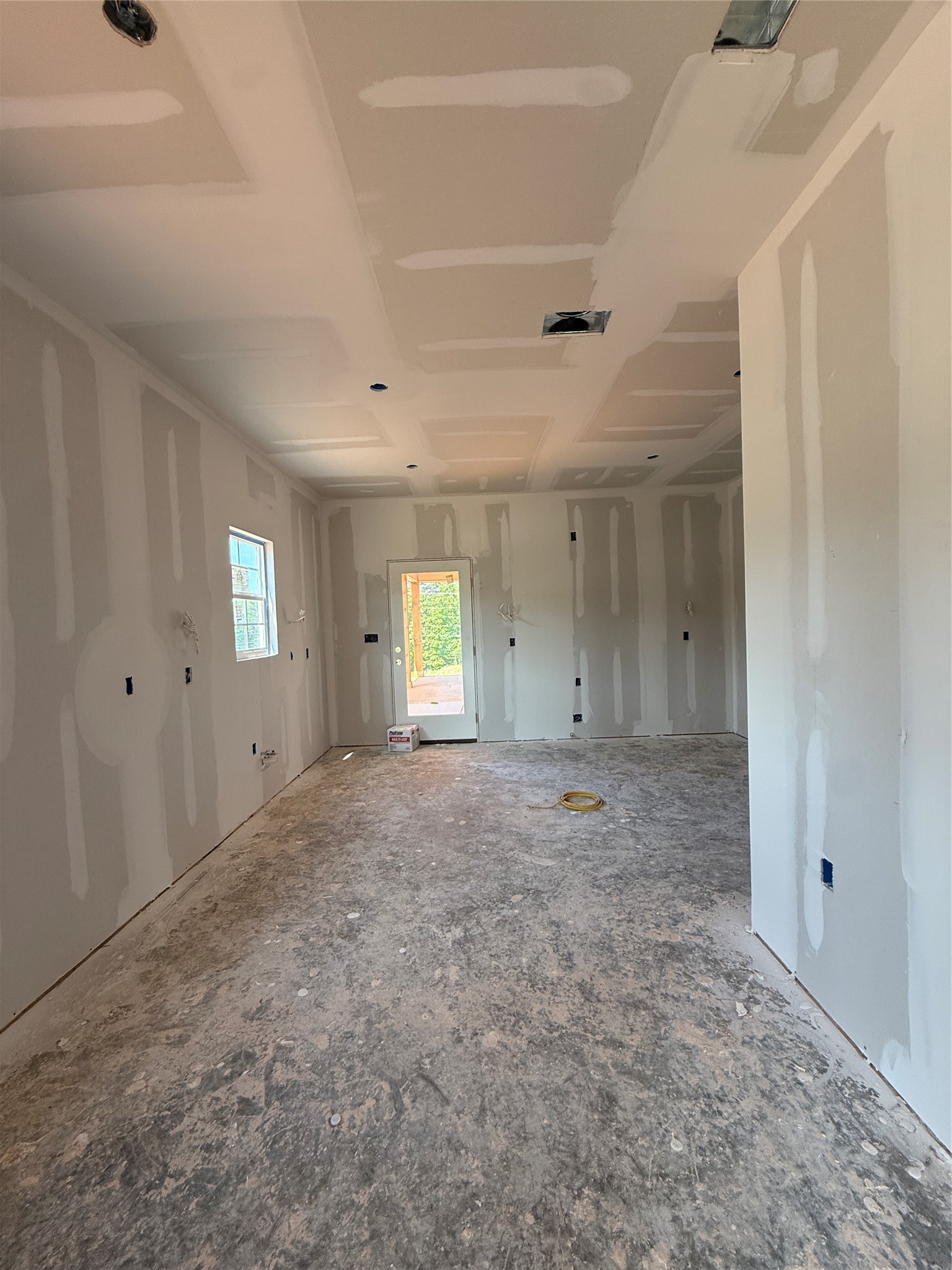 111 W Cupit Way Gladewater TX 75647