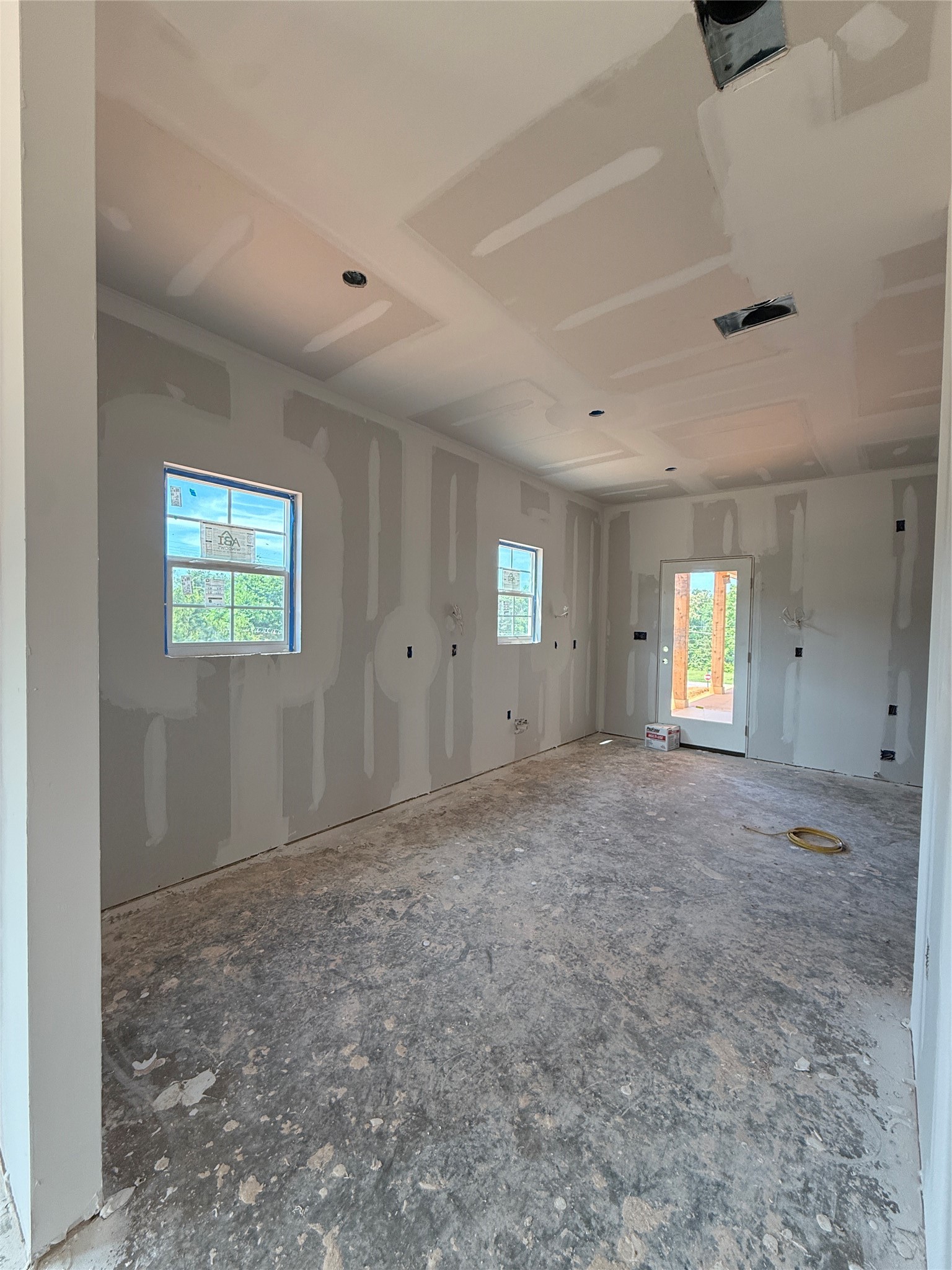 111 W Cupit Way Gladewater TX 75647