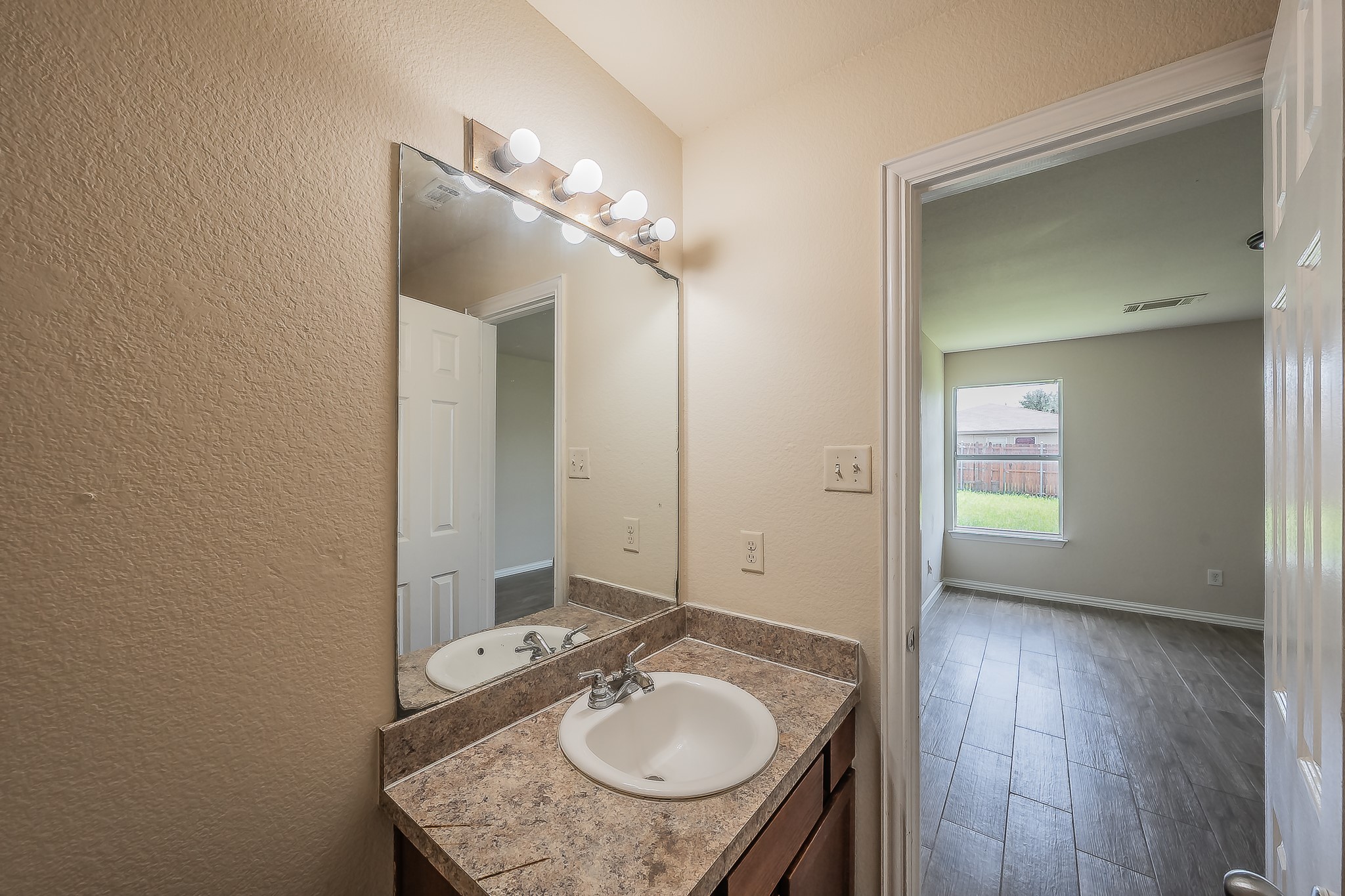 4818 Jesus Maria Court Dallas TX 75236