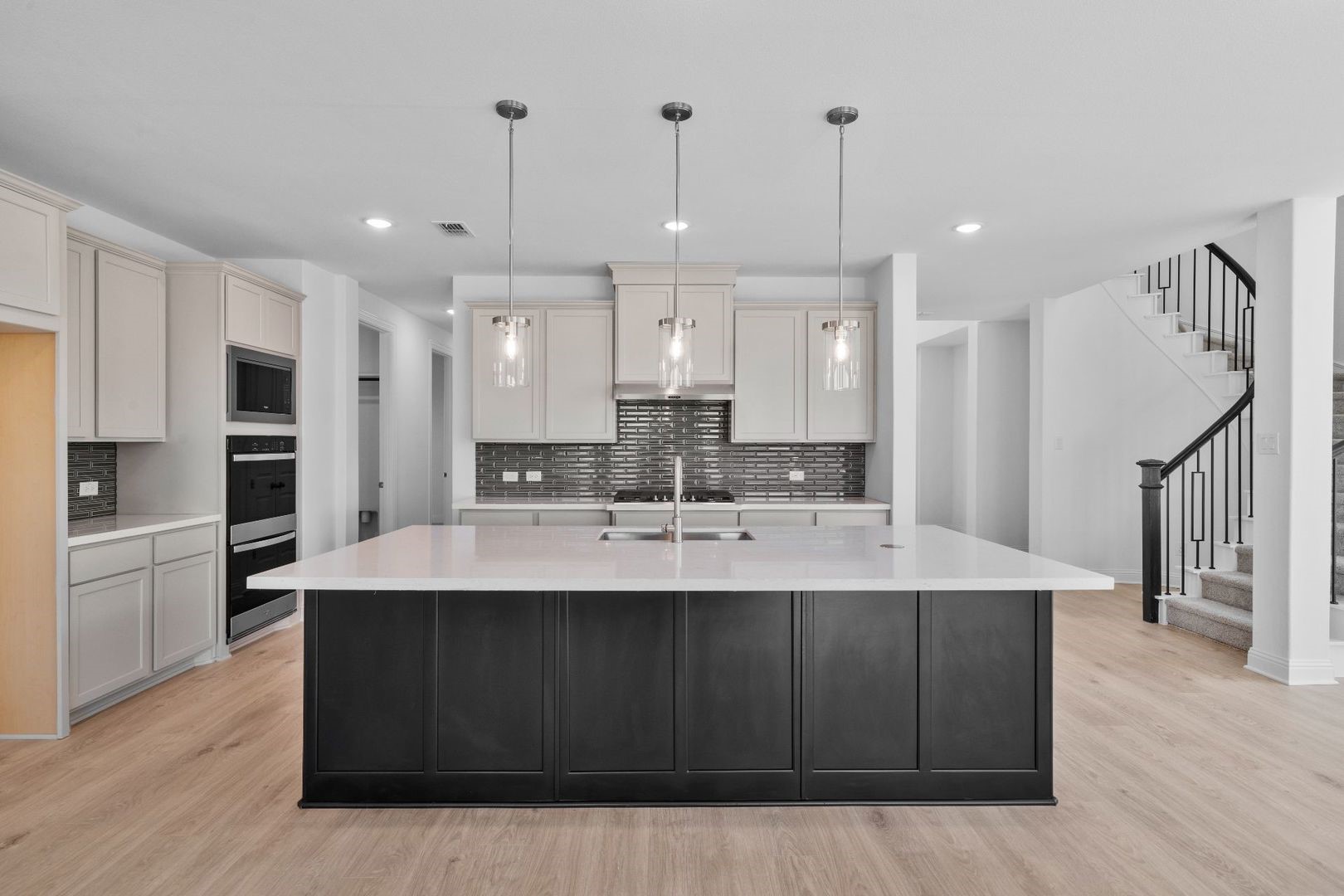 229 Pine Leaf Trail Waxahachie TX 75165