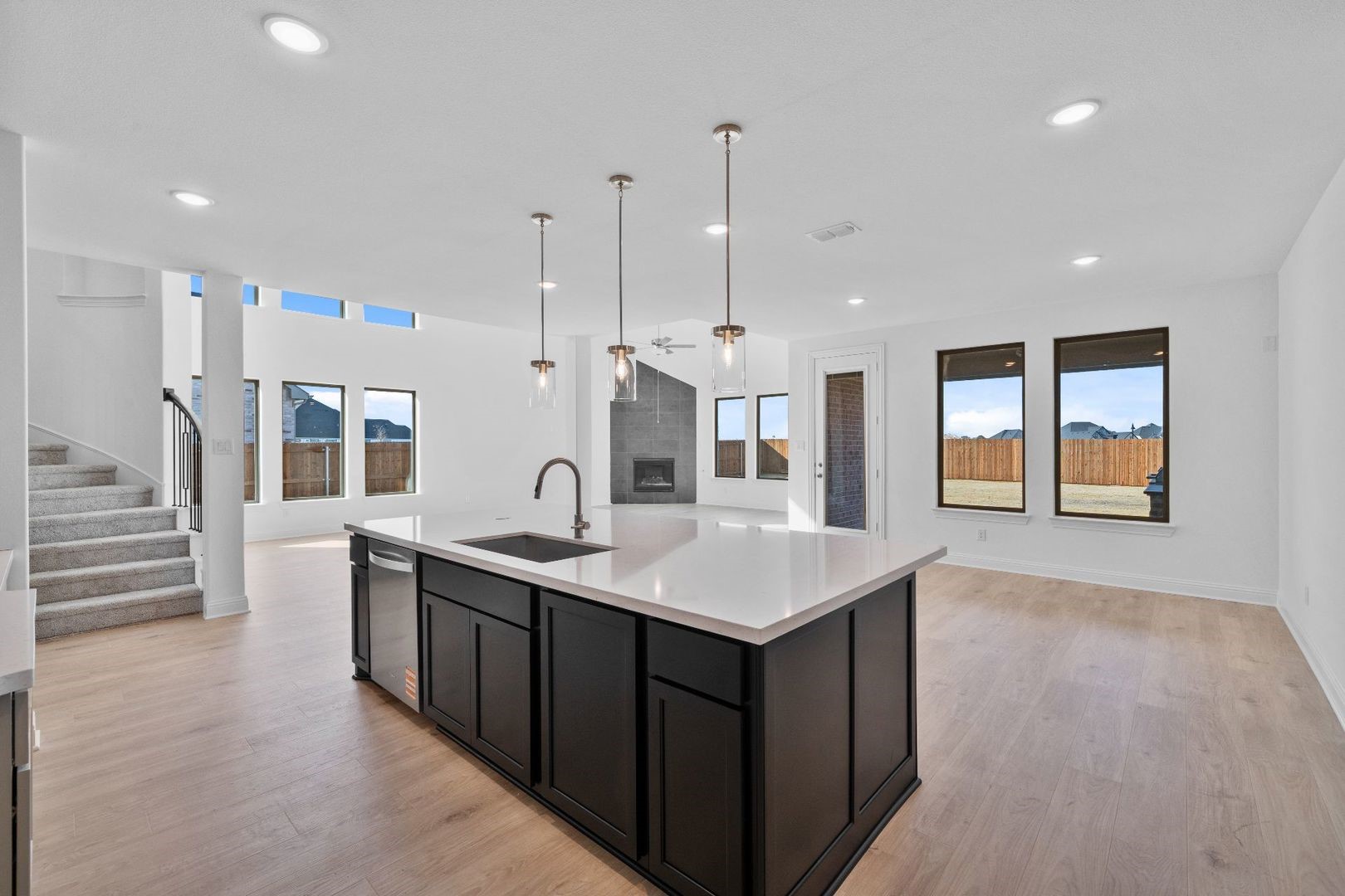 229 Pine Leaf Trail Waxahachie TX 75165