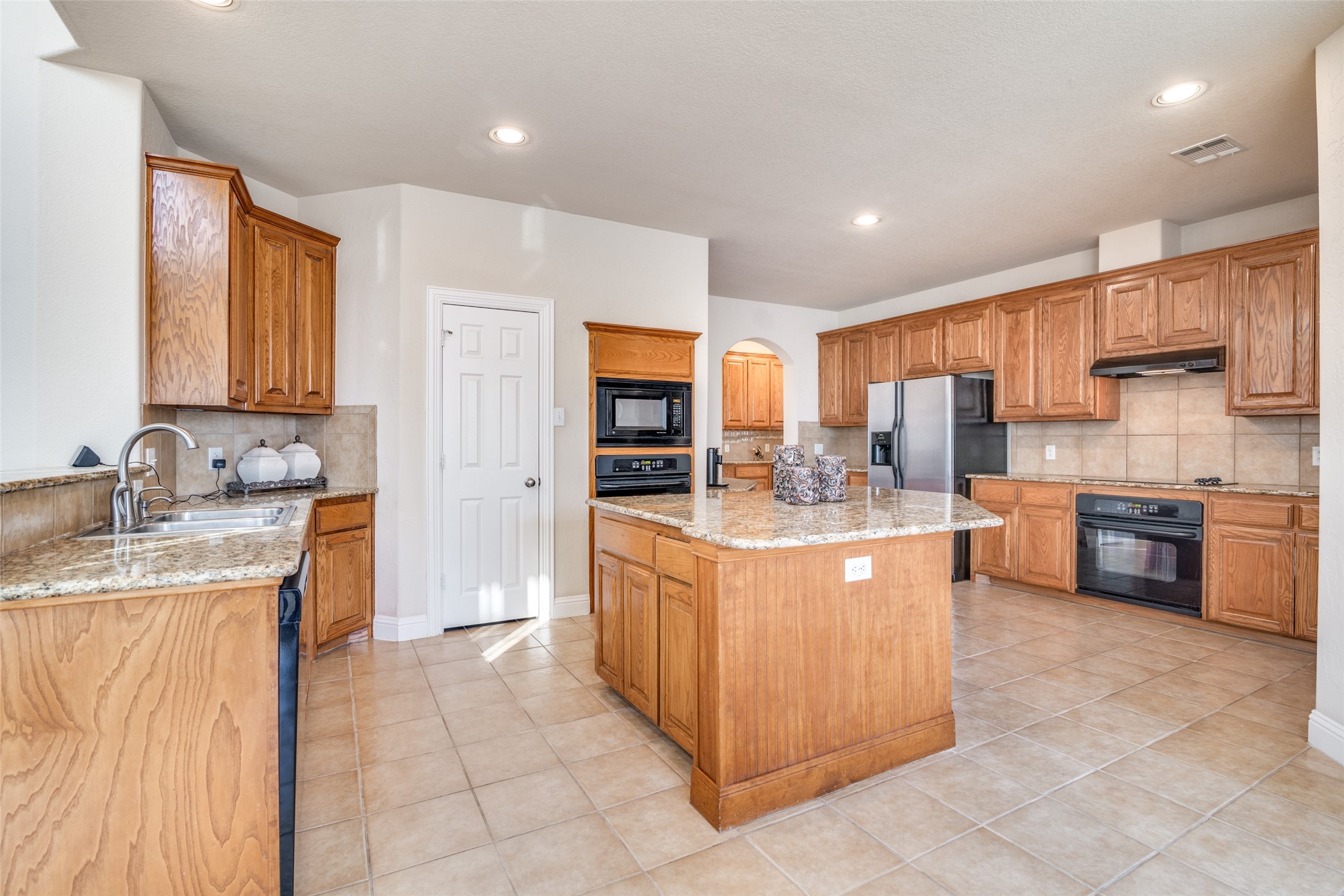 1113 Waterford Way Allen TX 75013