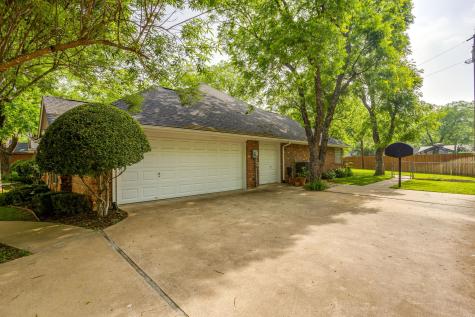 6203 Prospect Hill Drive Granbury TX 76049