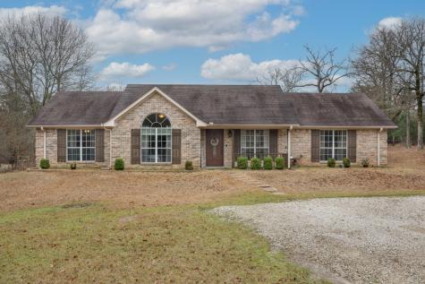 1676 An County Road 3194 Frankston TX 75763