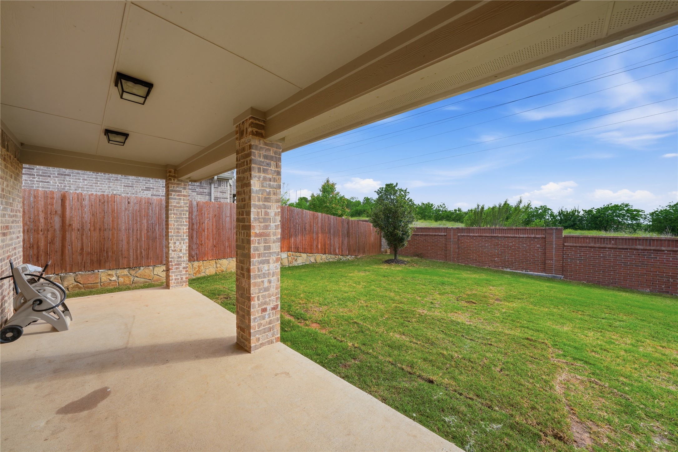 14317 Spitfire Trail Fort Worth TX 76262
