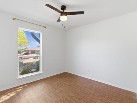 201 Bluebird Circle Denton TX 76209