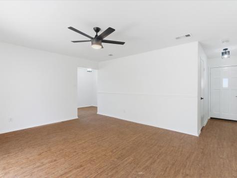 201 Bluebird Circle Denton TX 76209