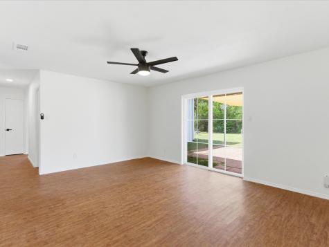 201 Bluebird Circle Denton TX 76209