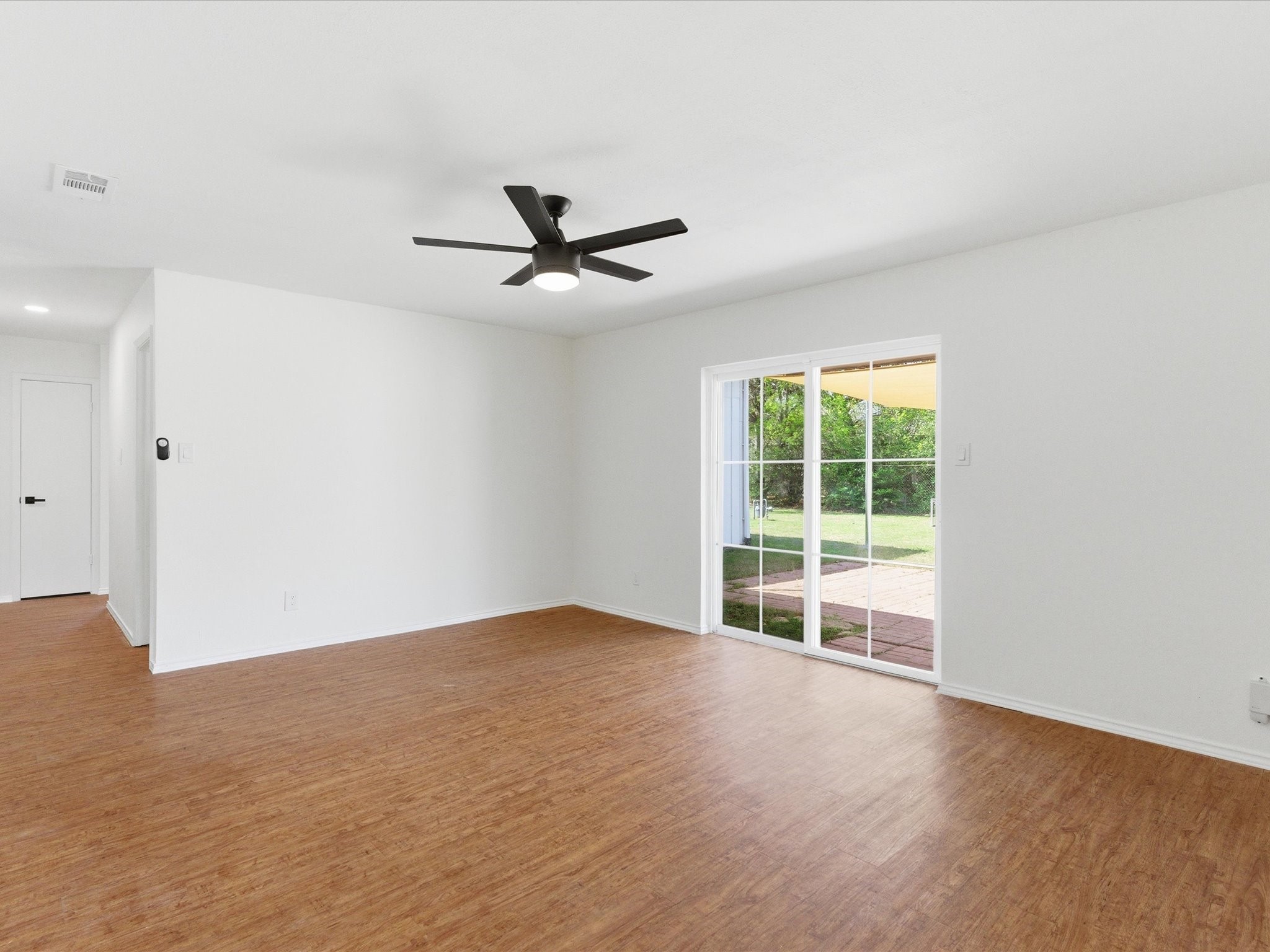 201 Bluebird Circle Denton TX 76209