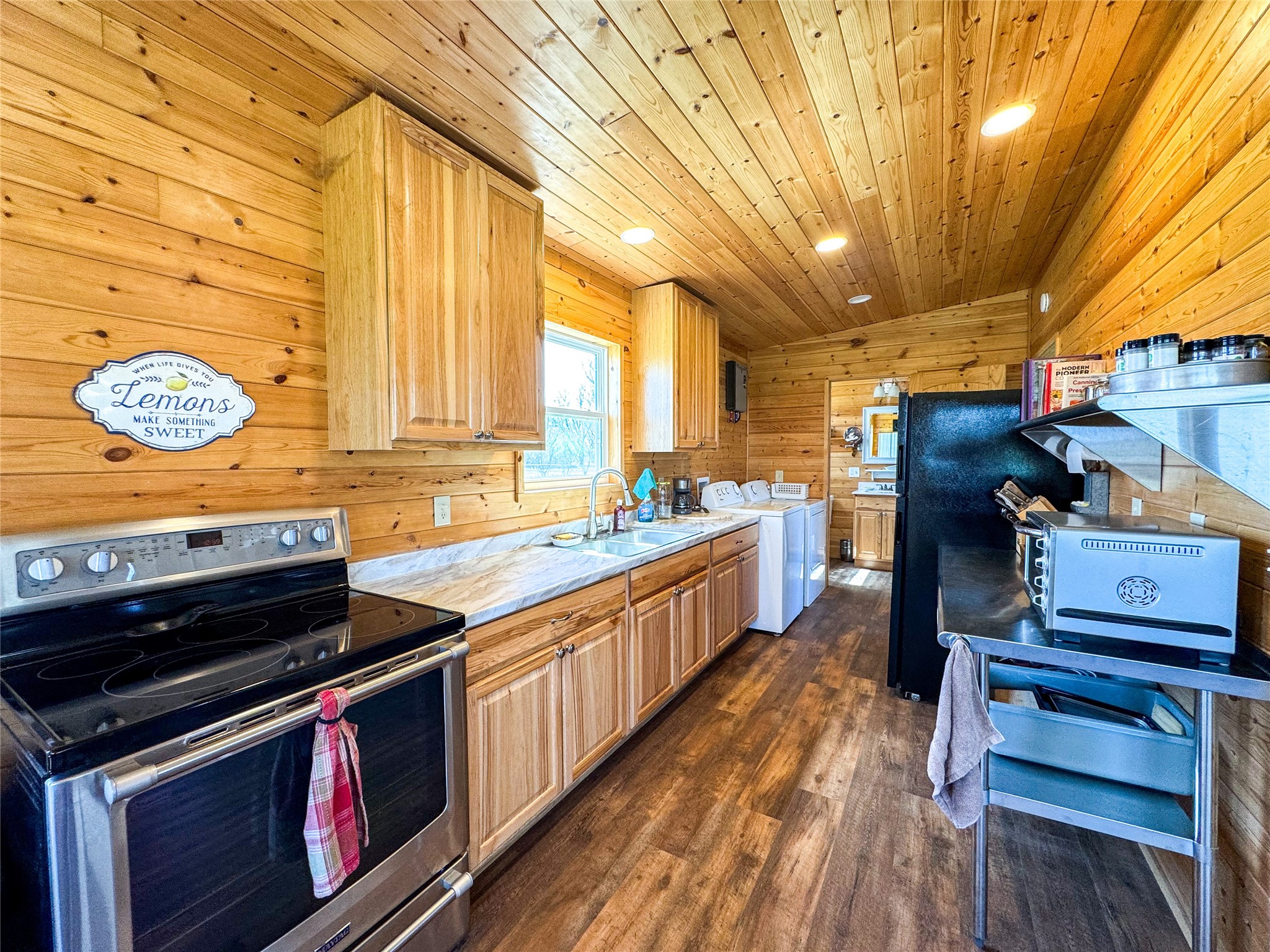 1209 Taylor Avenue Rule TX 79547