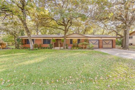1008 Jarvis Lane Azle TX 76020