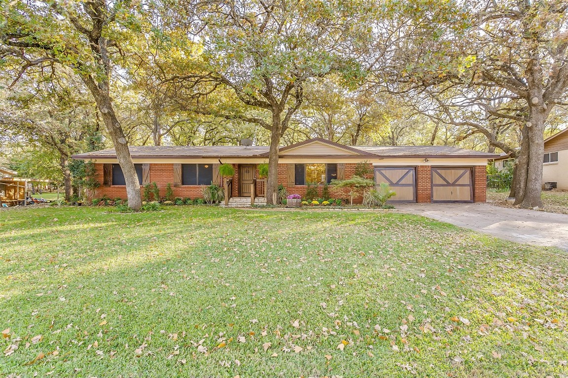 1008 Jarvis Lane Azle TX 76020