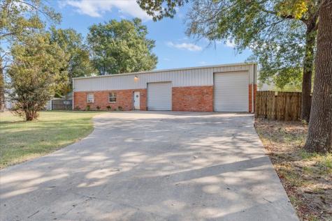 153 Preston Drive Reno TX 75462