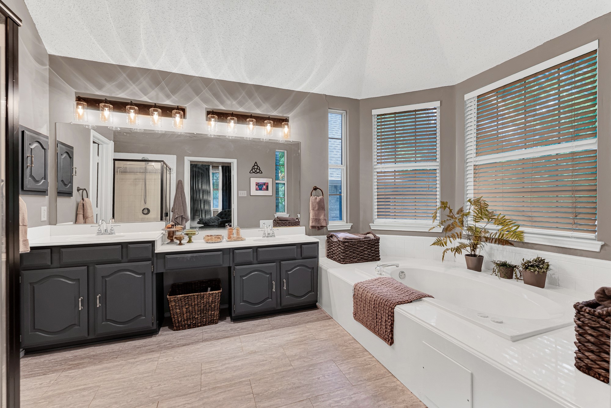 3303 Stonehenge Drive Richardson TX 75082