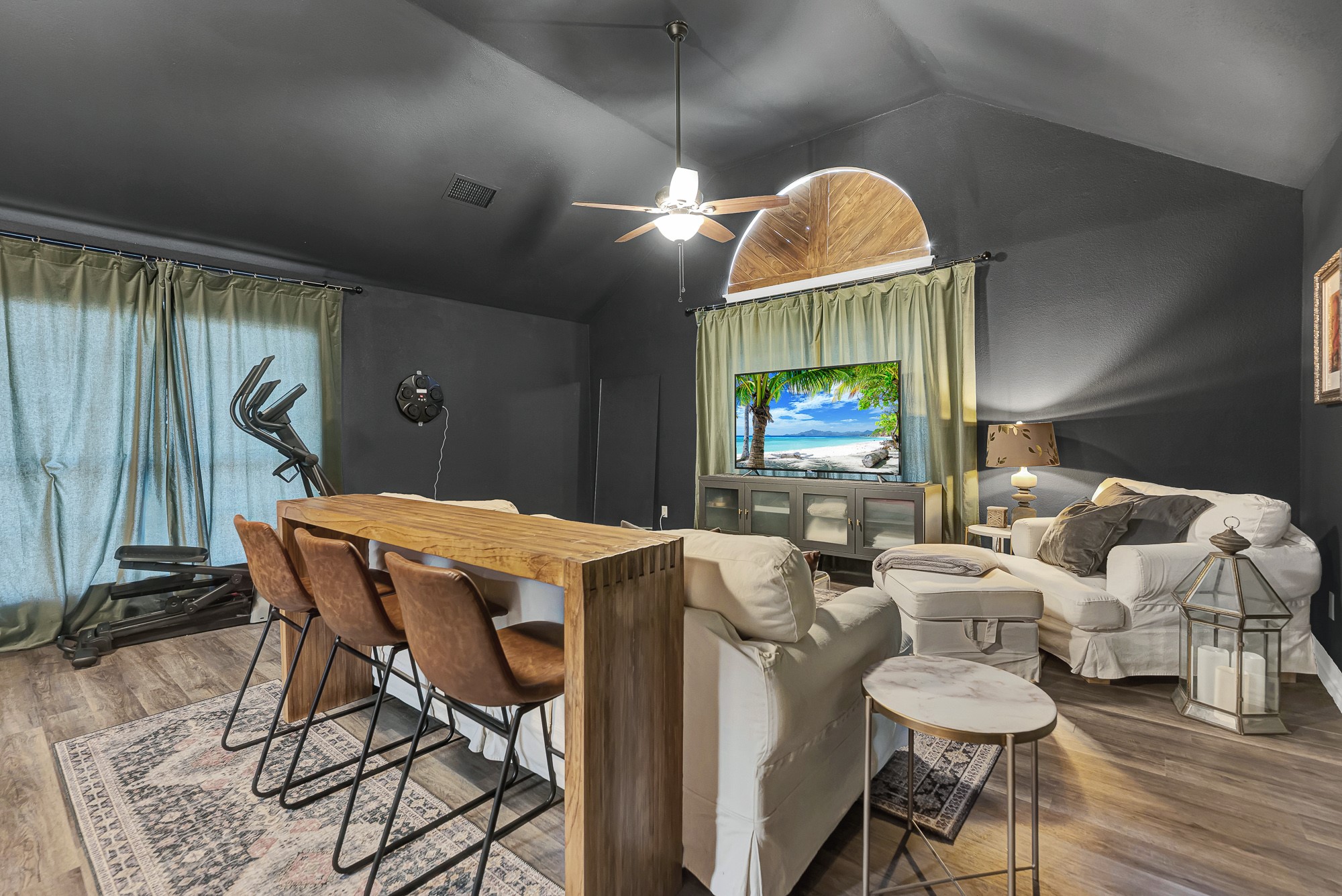 3303 Stonehenge Drive Richardson TX 75082