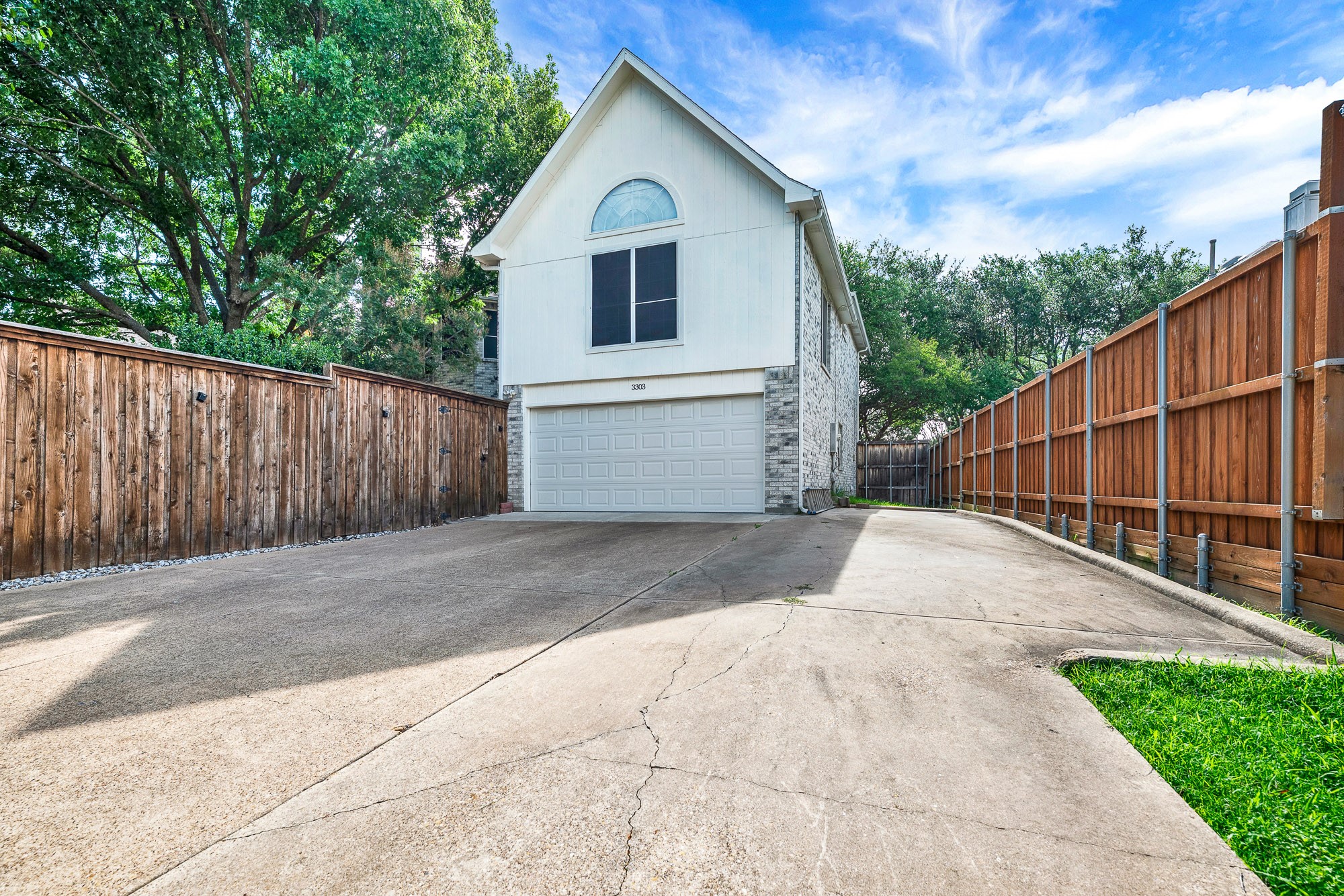 3303 Stonehenge Drive Richardson TX 75082