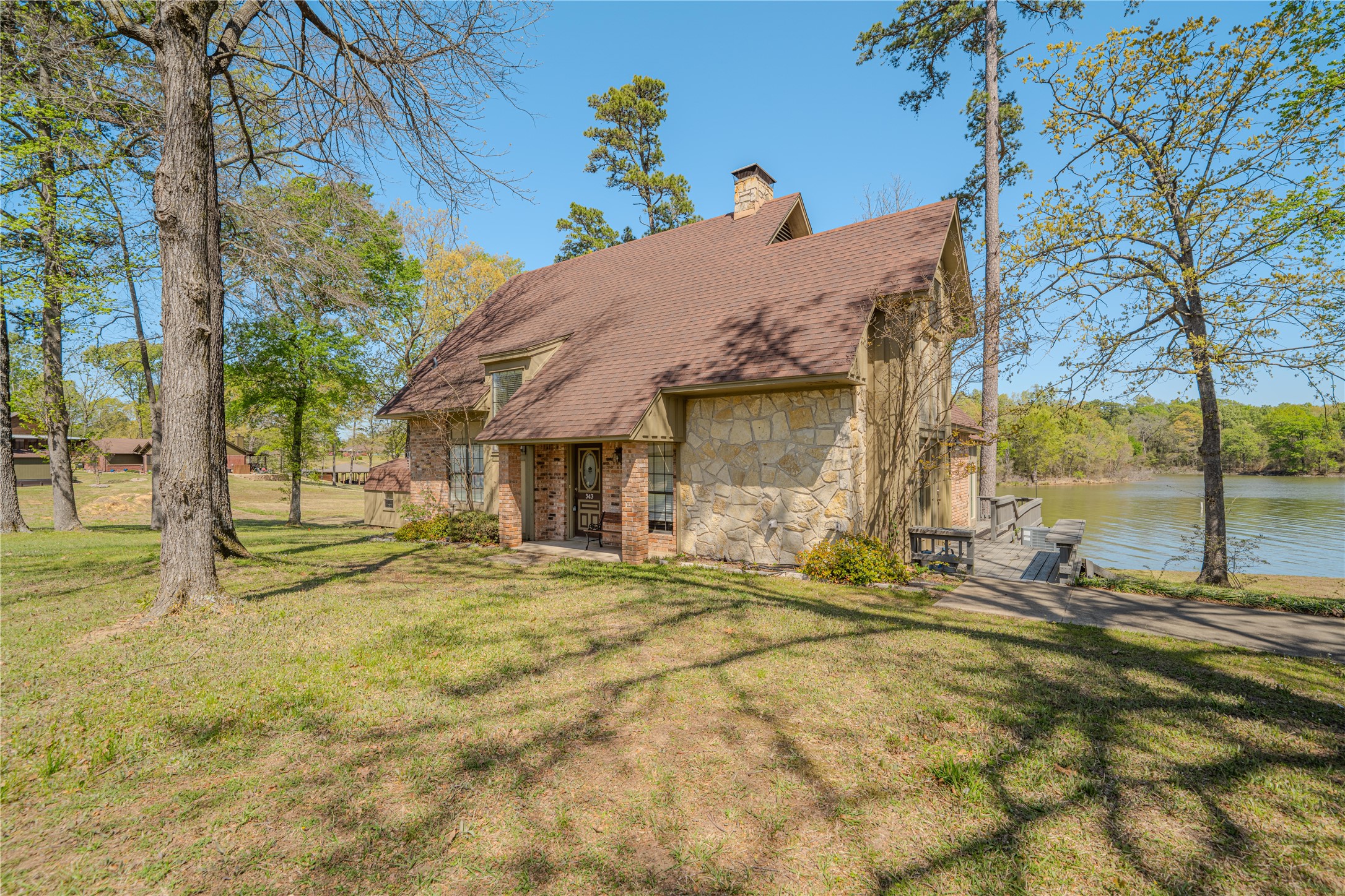 343 County Road 2938 N Pittsburg TX 75686