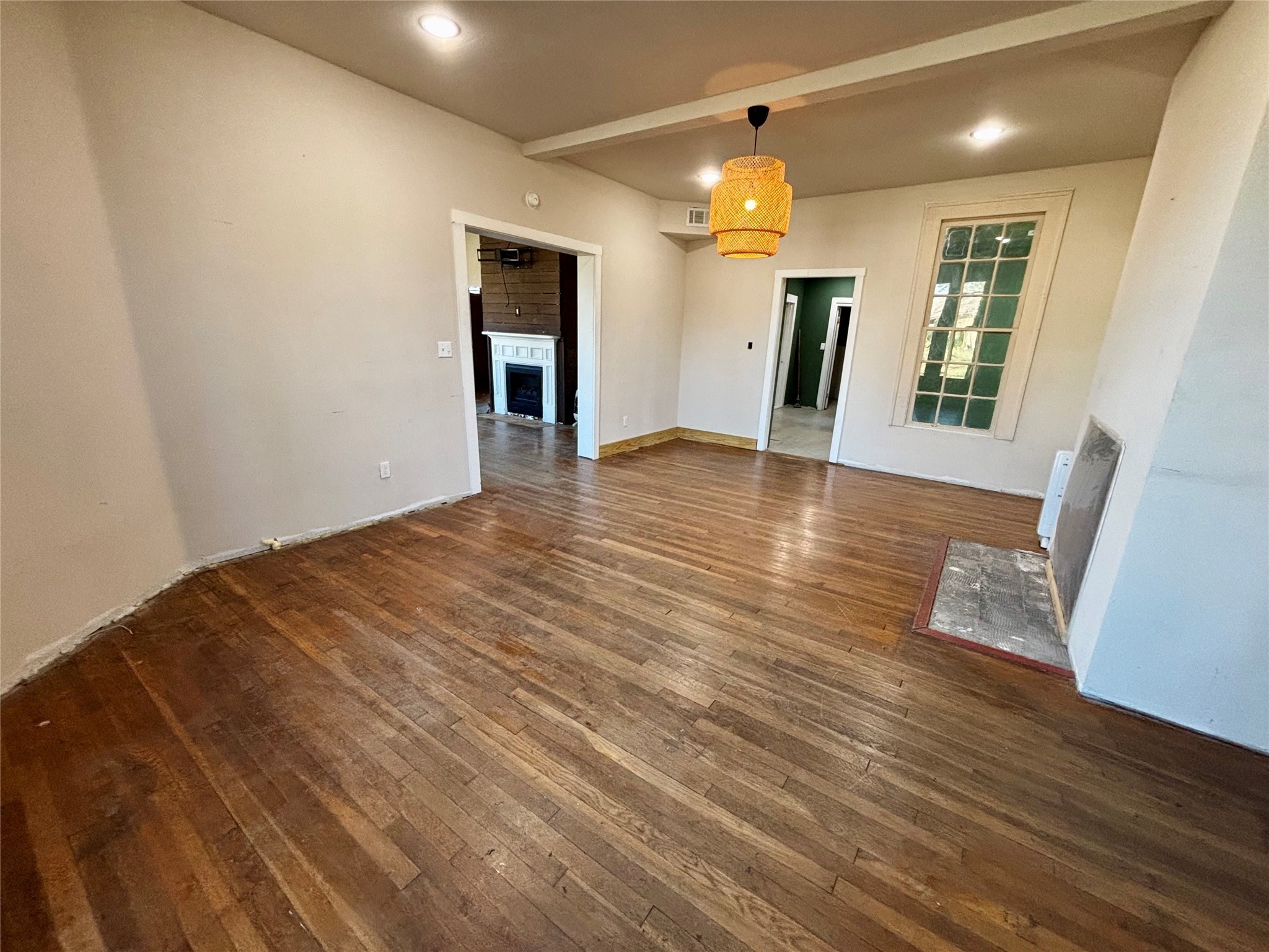 725 W 10th Street Bonham TX 75418