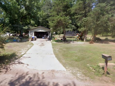 206 County Road 3661 Queen City TX 75572
