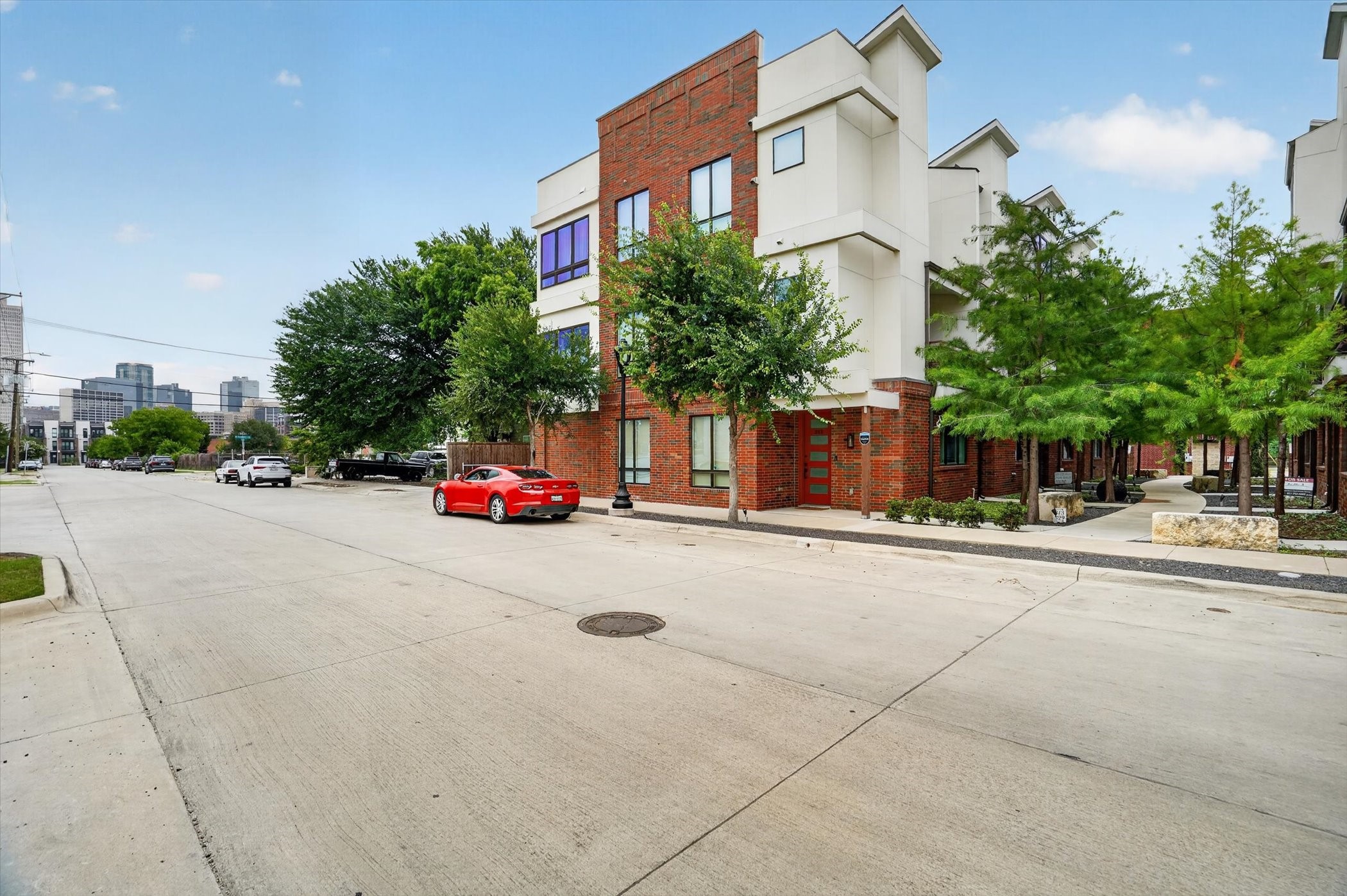 321 College Avenue Fort Worth TX 76104