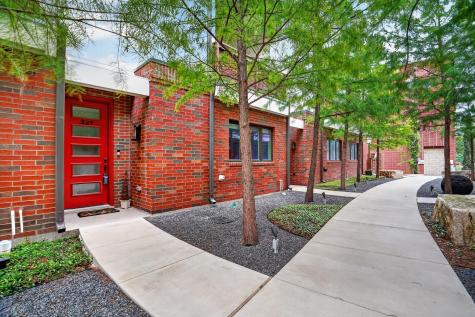 321 College Avenue Fort Worth TX 76104