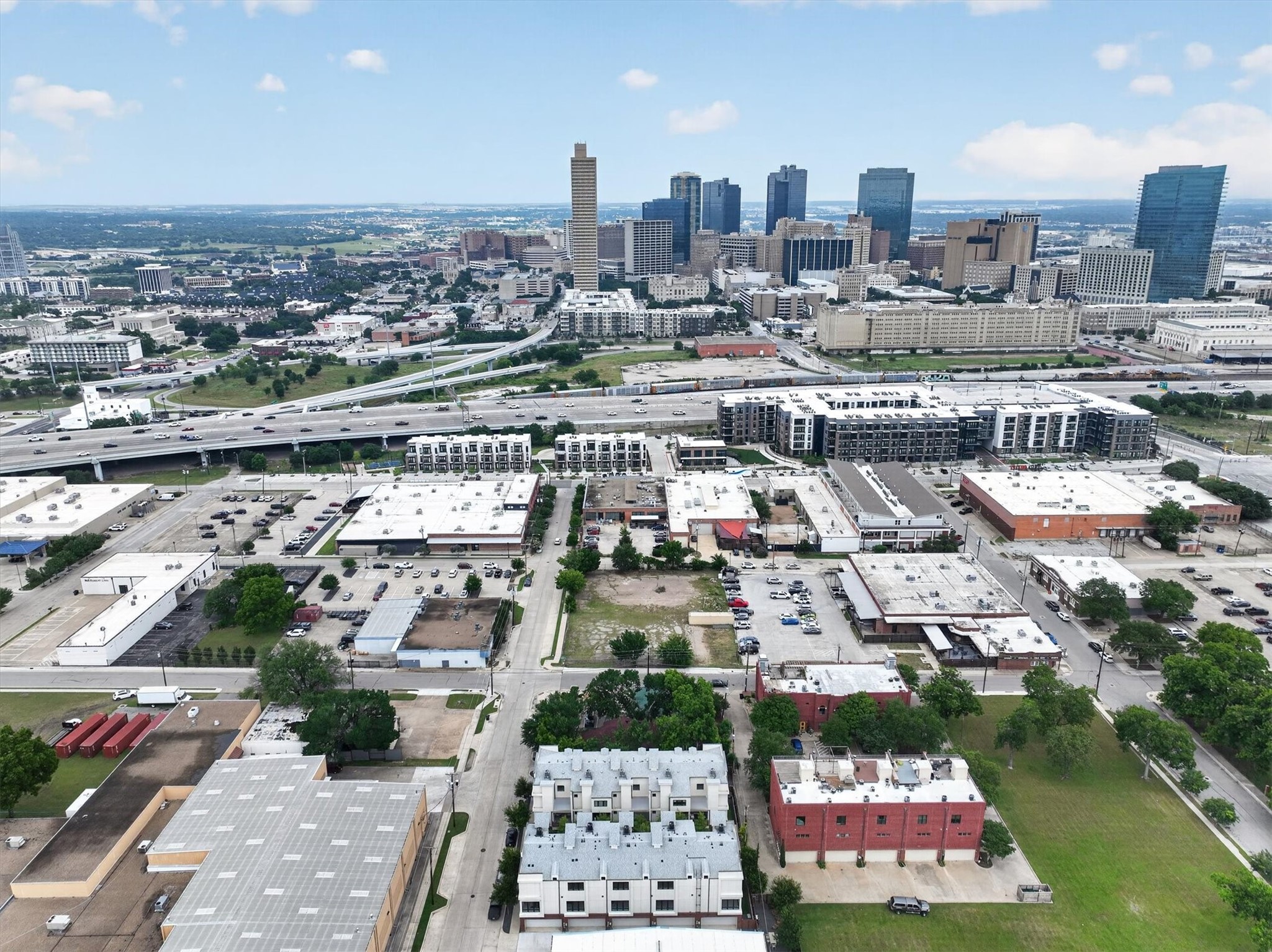 321 College Avenue Fort Worth TX 76104