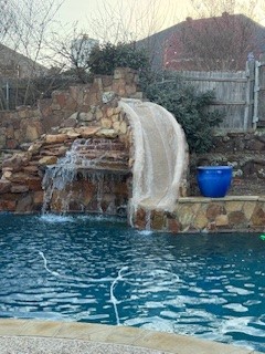 6113 Cliffbrook Drive North Richland Hills TX 76180