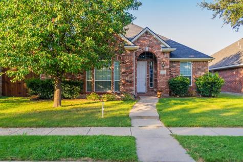 5613 Foxfire Lane The Colony TX 75056