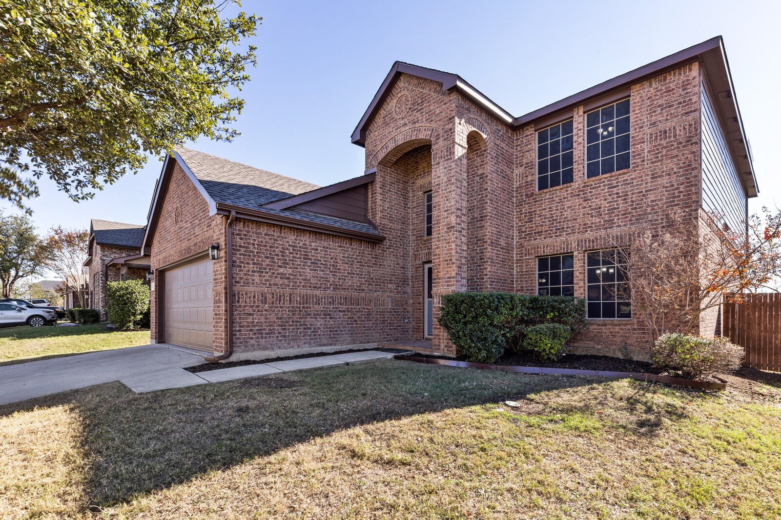 413 Crown Oaks Drive Fort Worth TX 76131