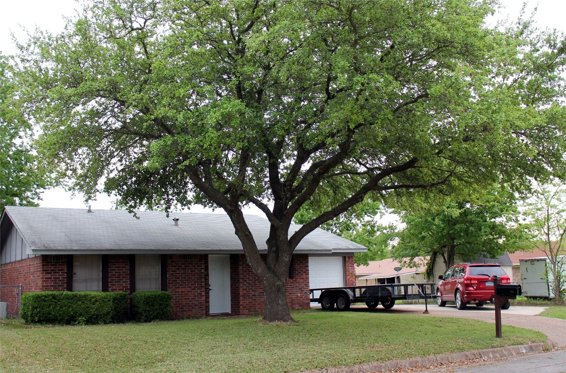 205 Austin Avenue Corsicana TX 75110