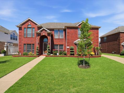 2824 Gillespie Lane Grand Prairie TX 75052