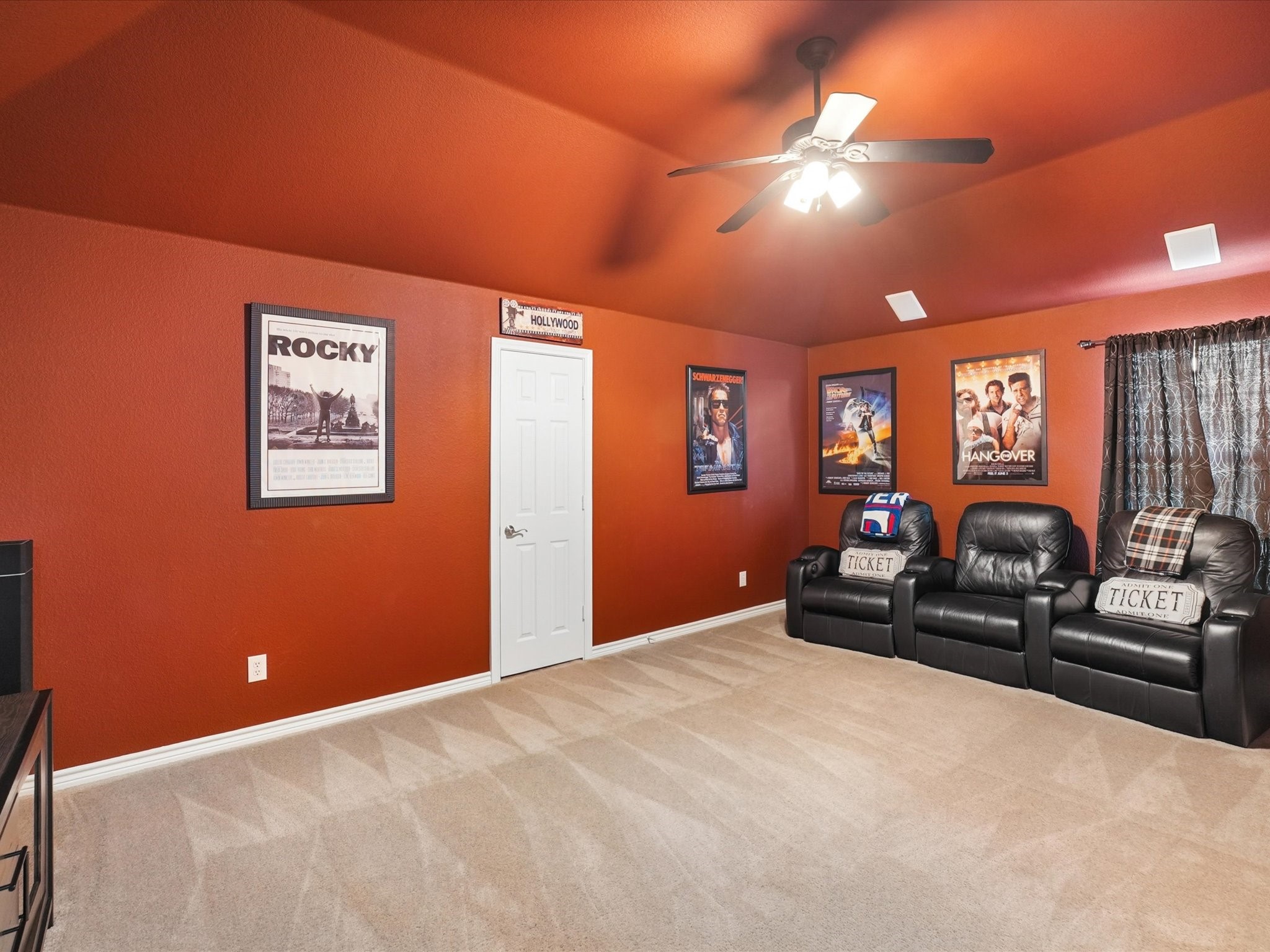2824 Gillespie Lane Grand Prairie TX 75052