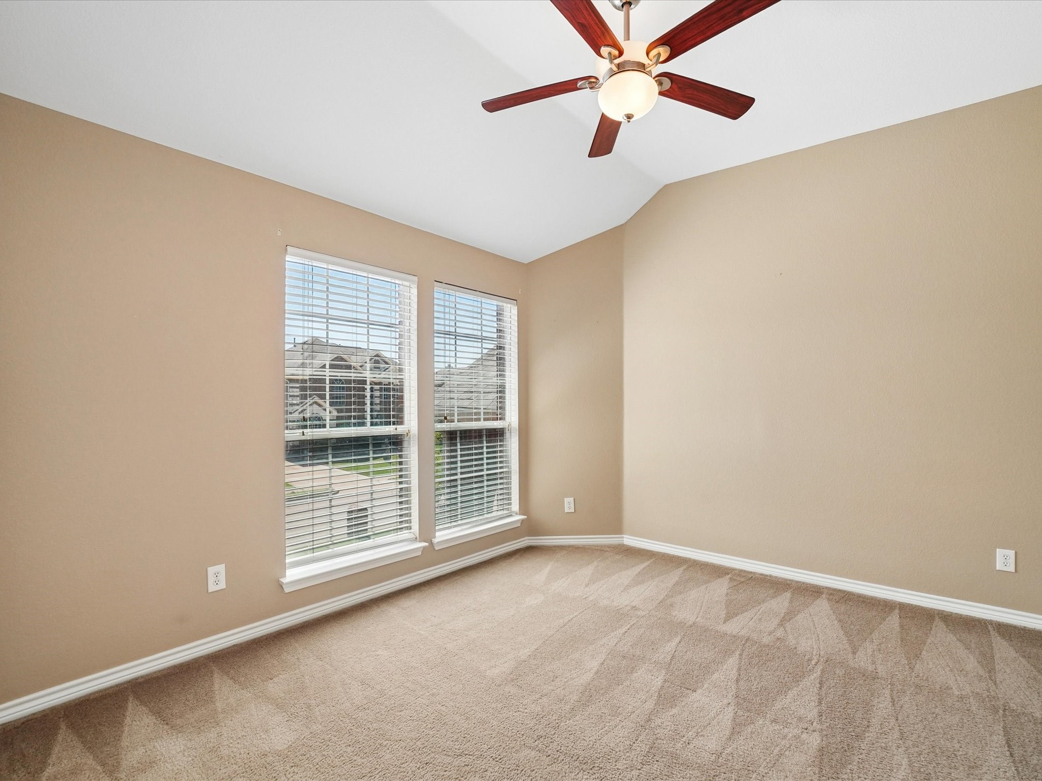 2824 Gillespie Lane Grand Prairie TX 75052