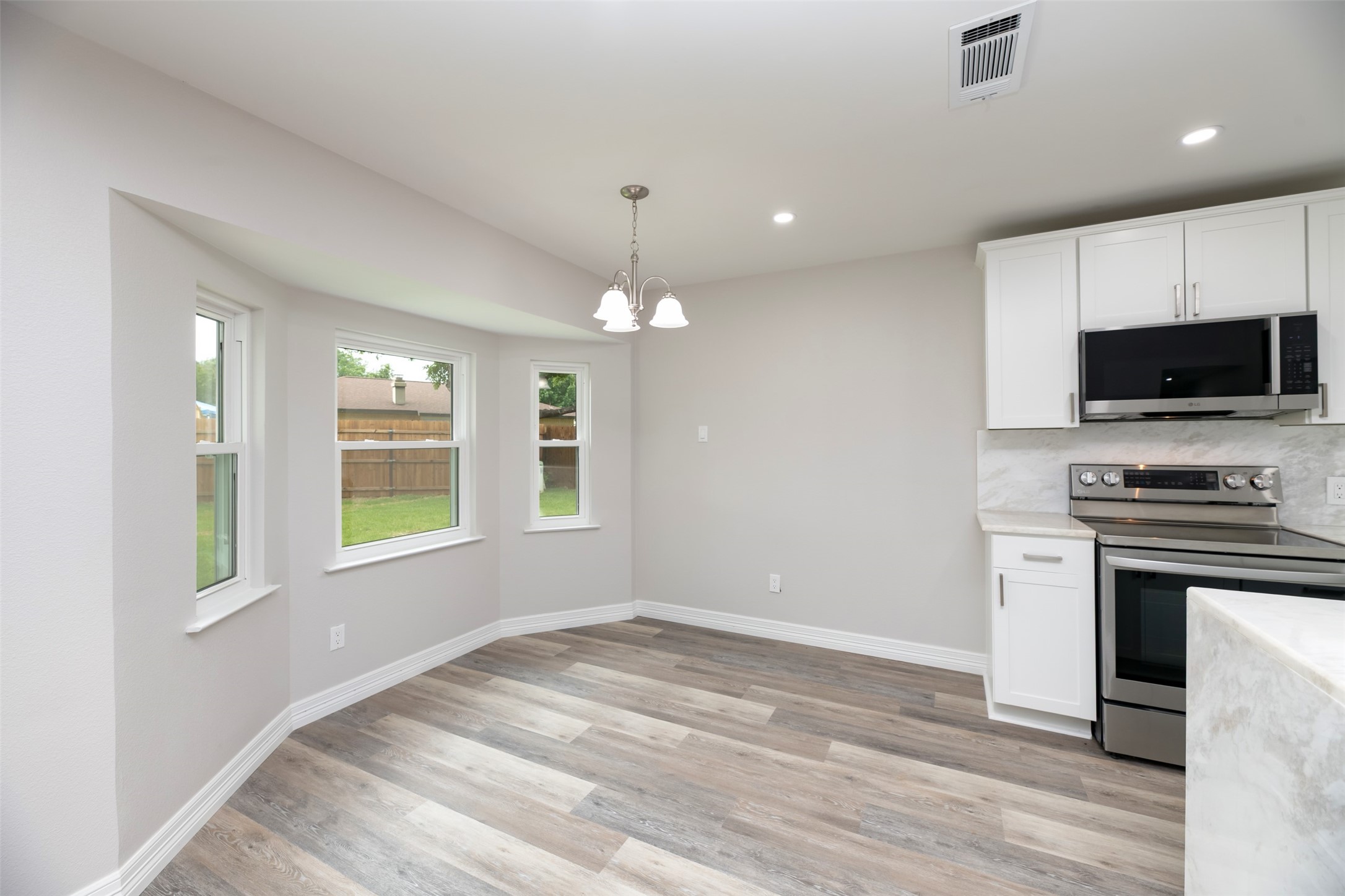 314 Sixpence Lane Euless TX 76039