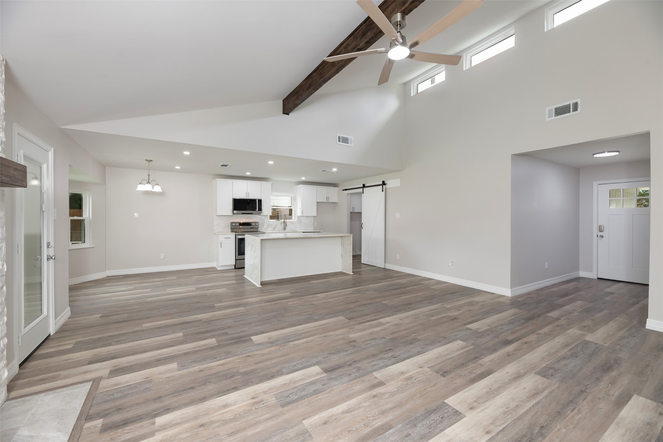 314 Sixpence Lane Euless TX 76039