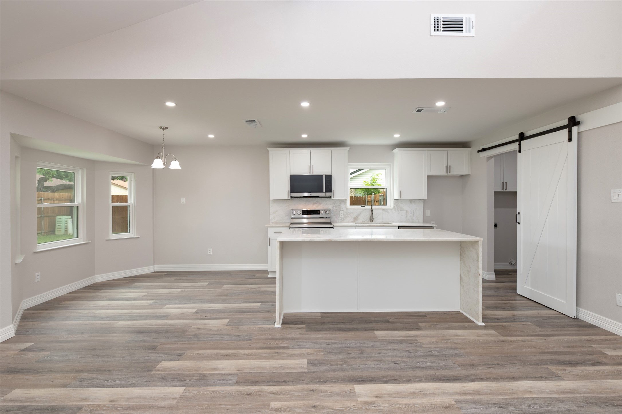 314 Sixpence Lane Euless TX 76039