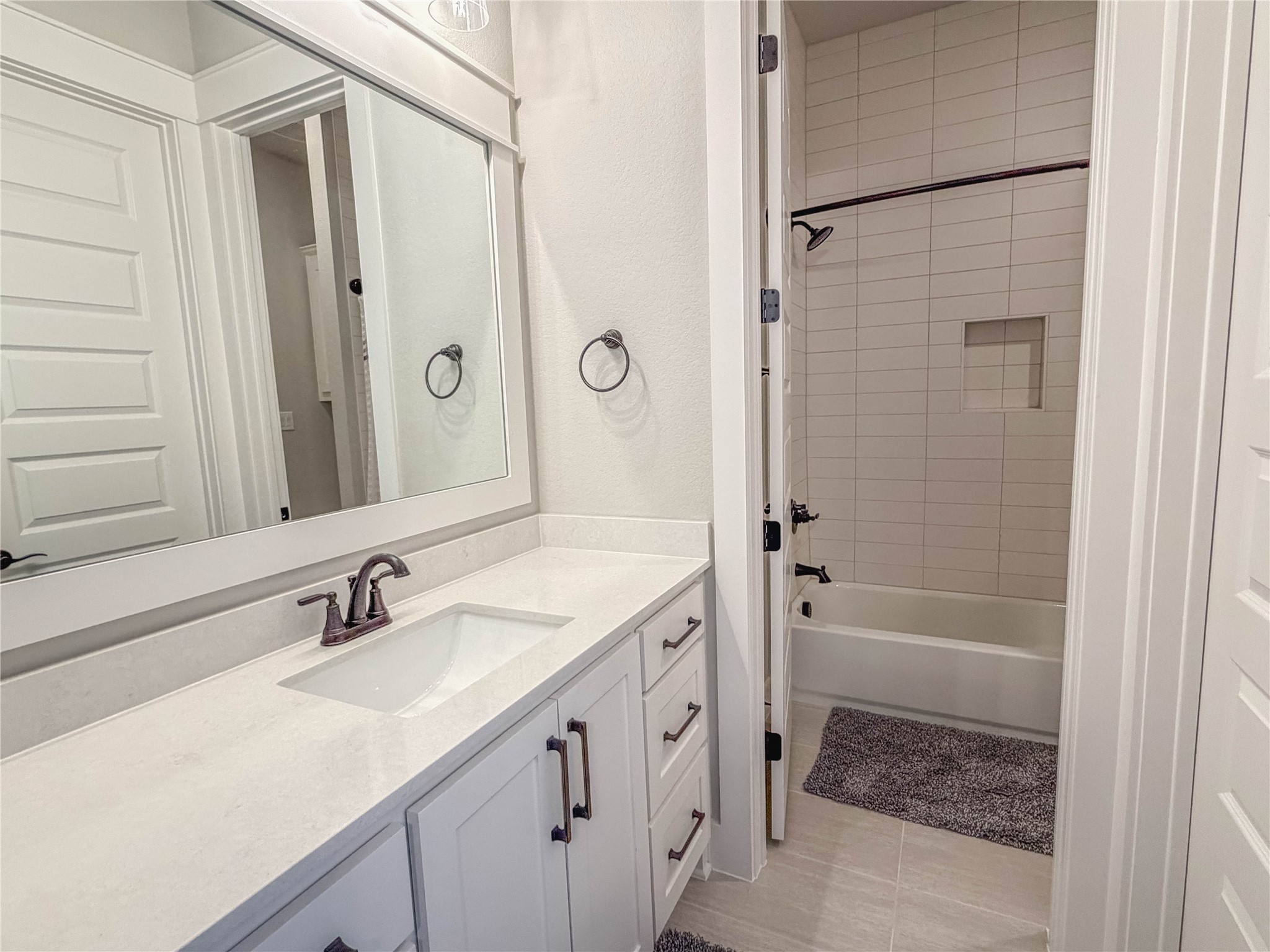230 Low Bird Lane Waxahachie TX 75167