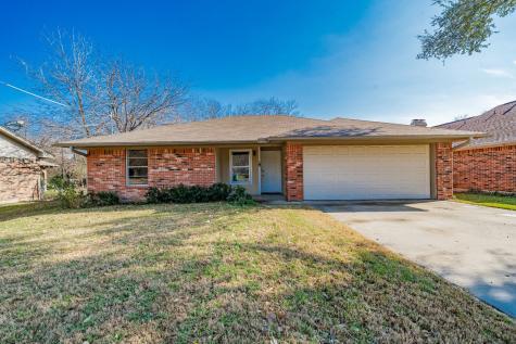 1814 Shawnee Street Denton TX 76209