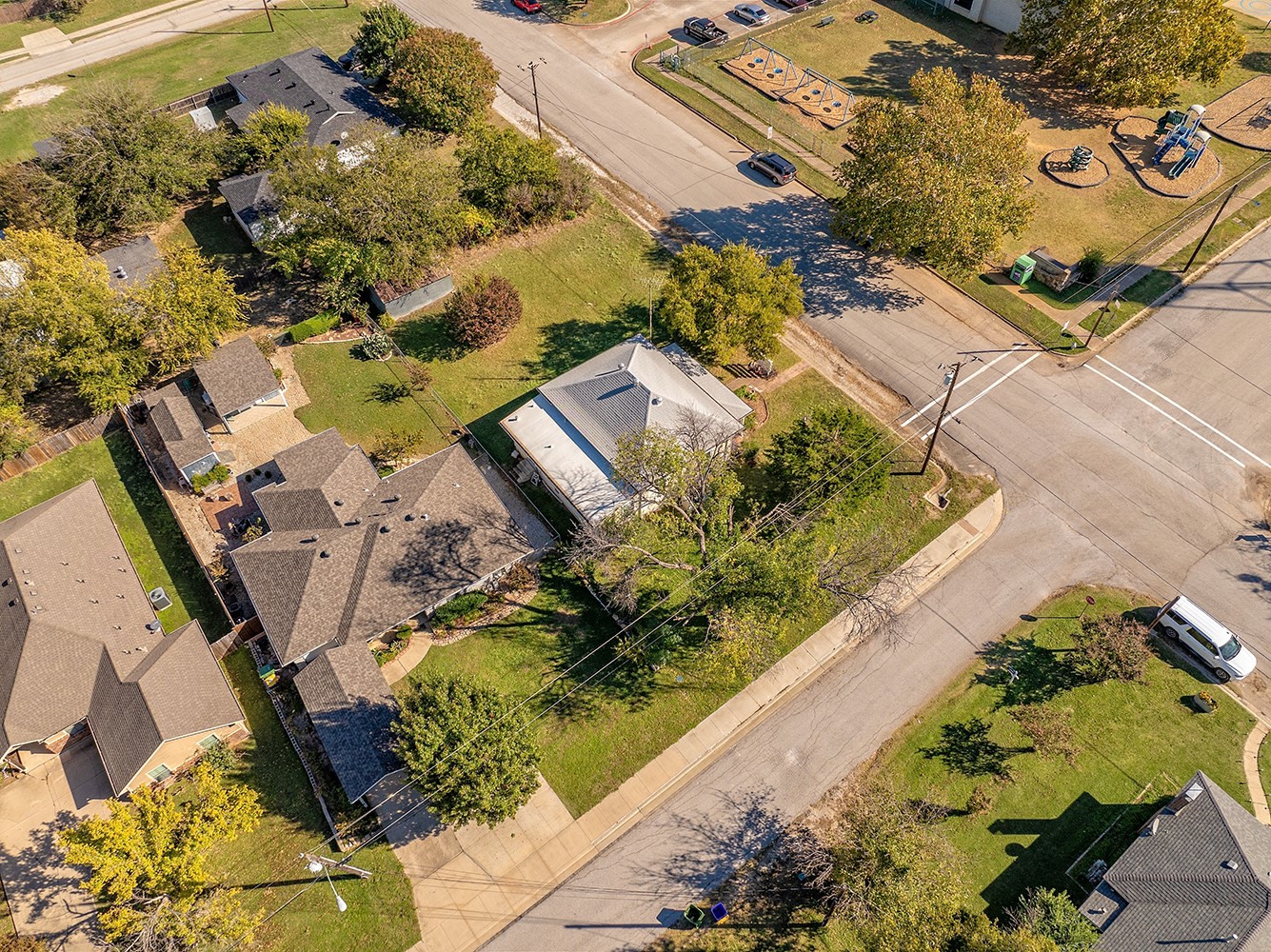 201 N 3rd Street Krum TX 76249