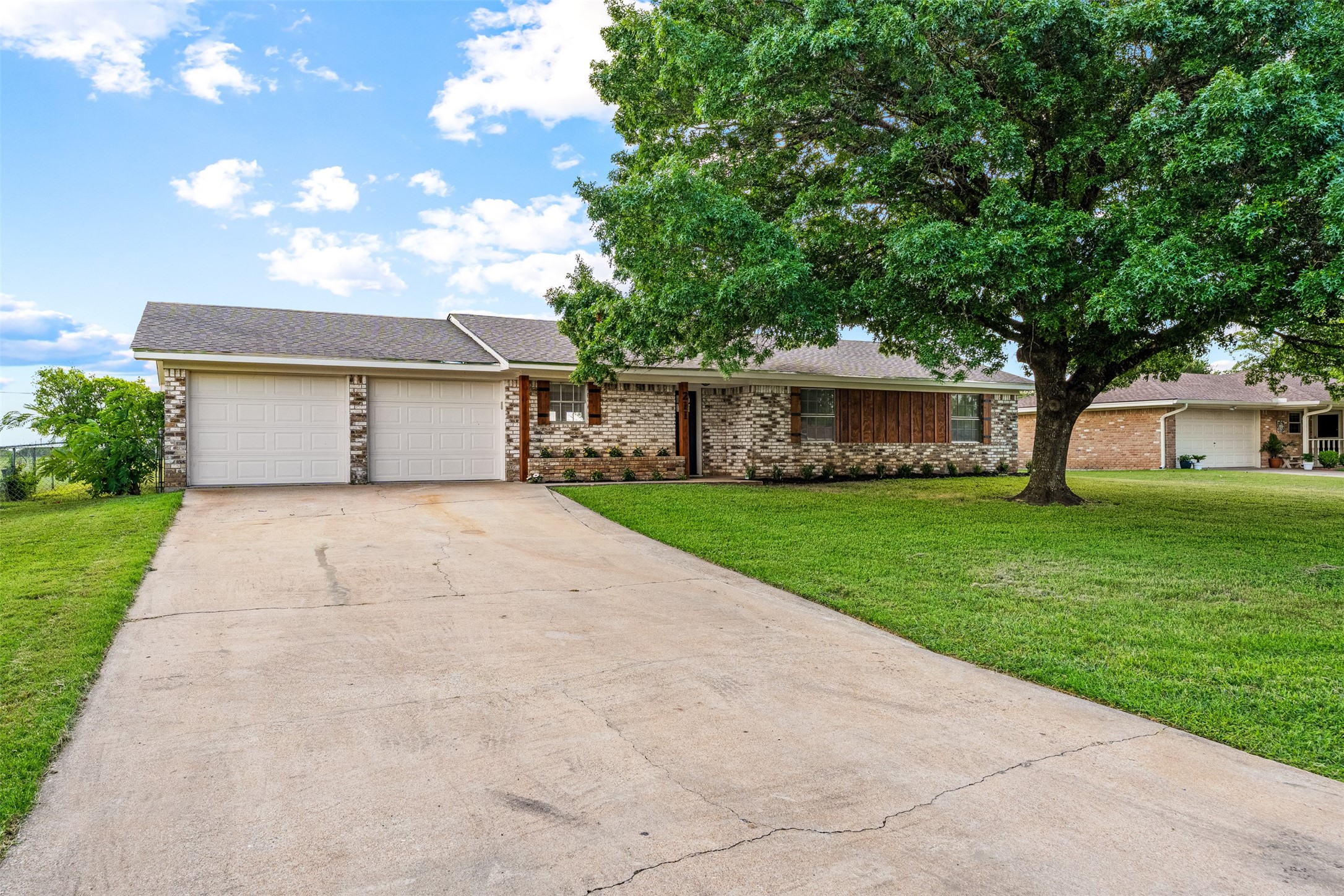 211 Cindy Ann Street Lorena TX 76655