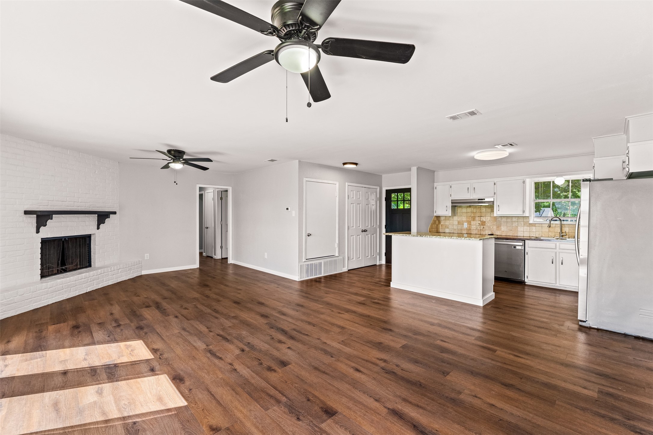 211 Cindy Ann Street Lorena TX 76655