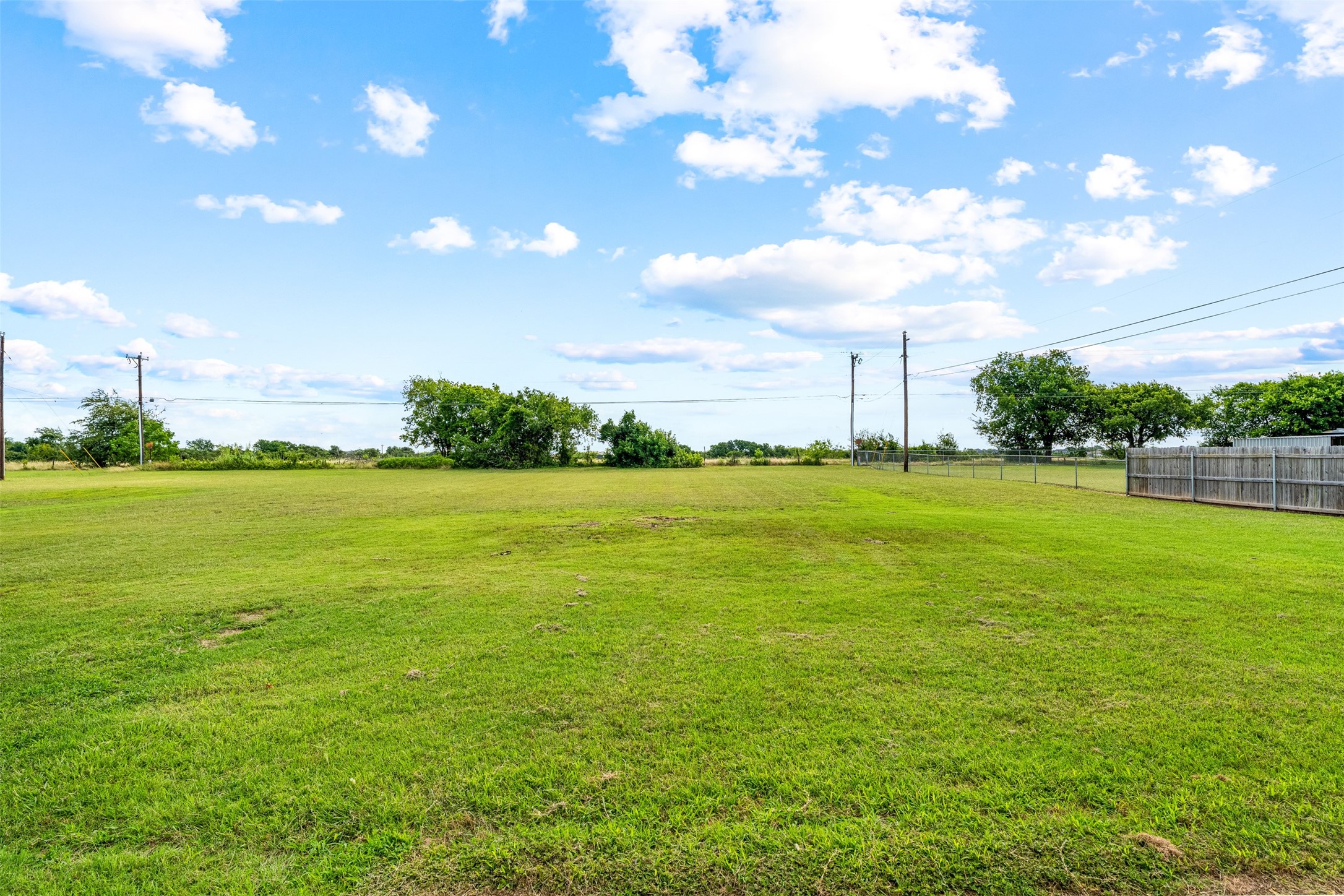 211 Cindy Ann Street Lorena TX 76655